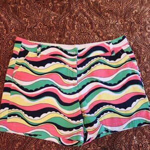 CROWN & IVY PATTERNED SHORTS